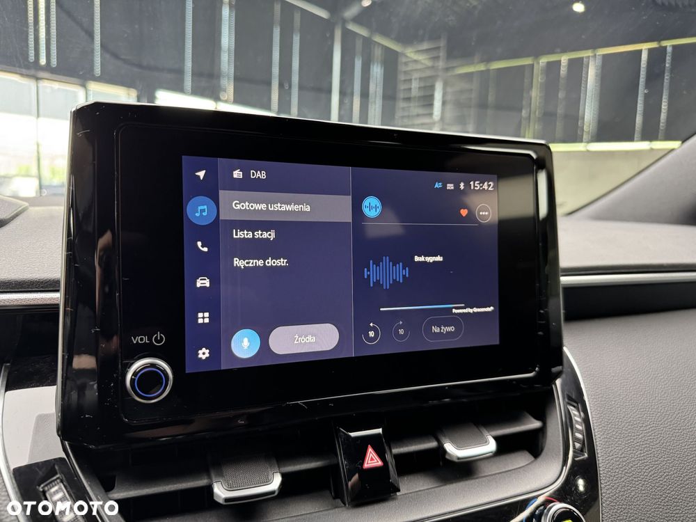 Toyota Corolla 2.0 Hybrid Comfort - 31