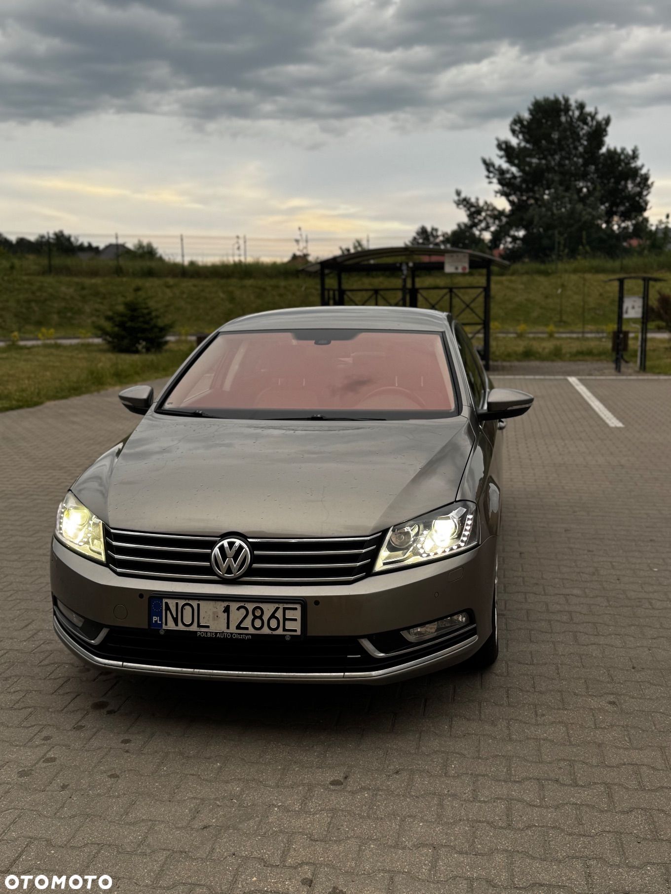 Volkswagen Passat 2.0 TDI Highline DSG - 1
