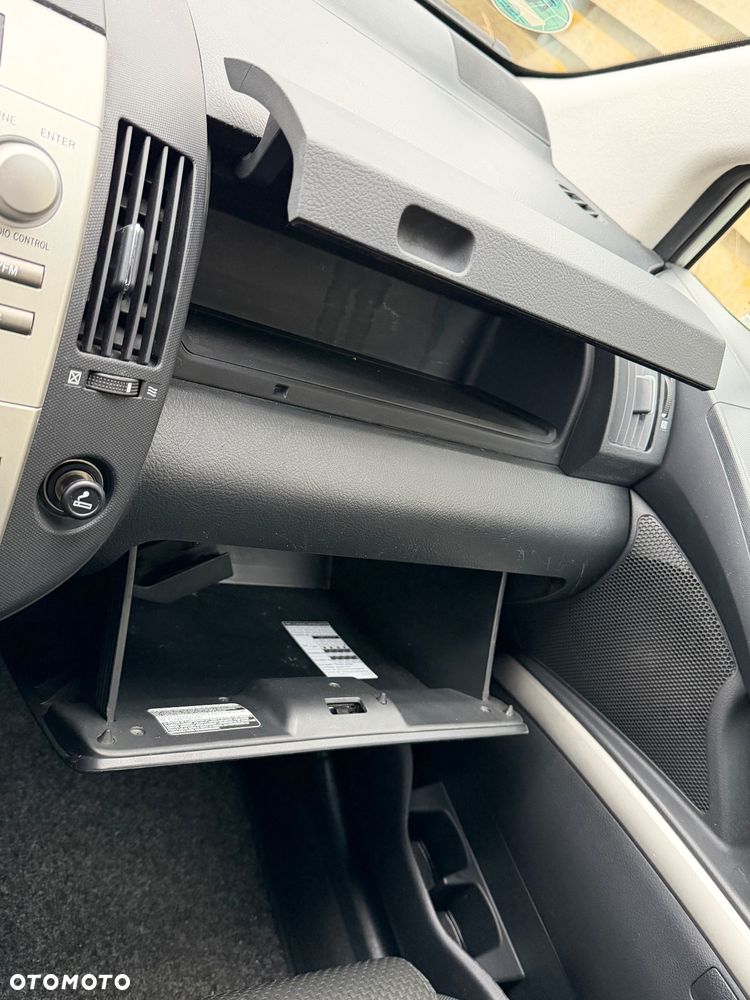 Toyota Corolla Verso 1.8 Team - 22