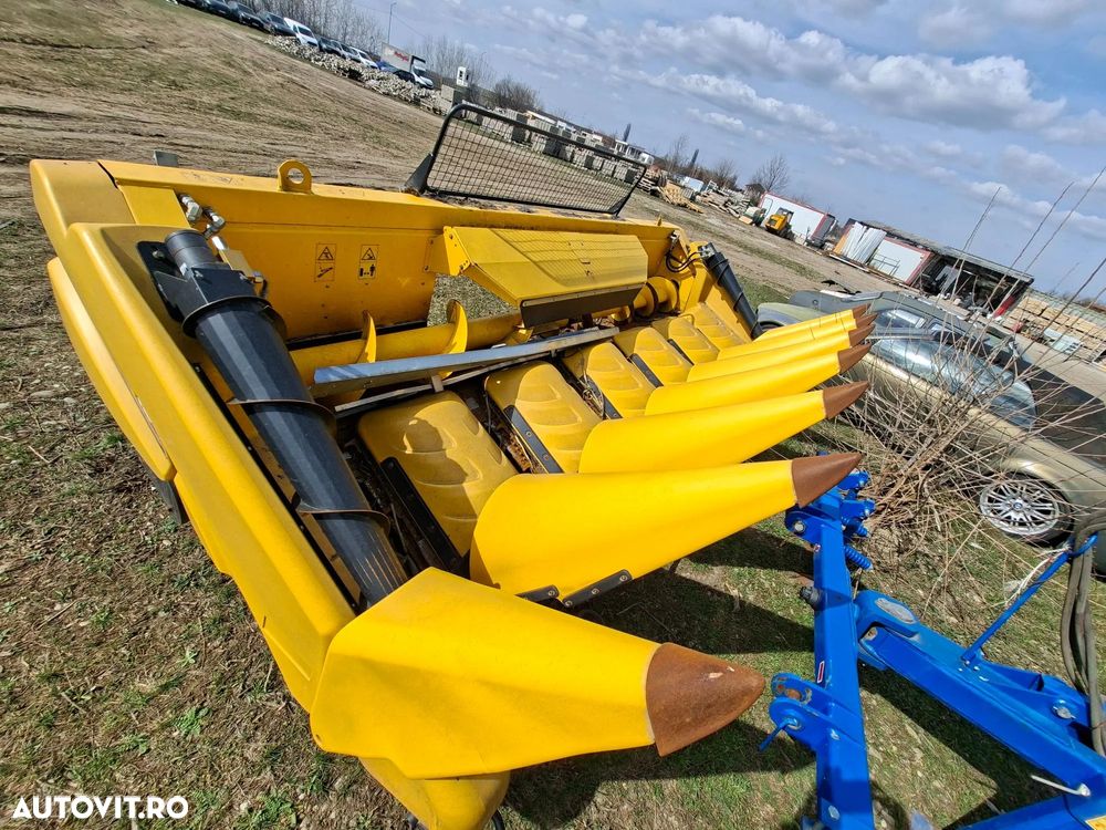 New Holland 980CR 6R 70- HEADER PORUMB - 12