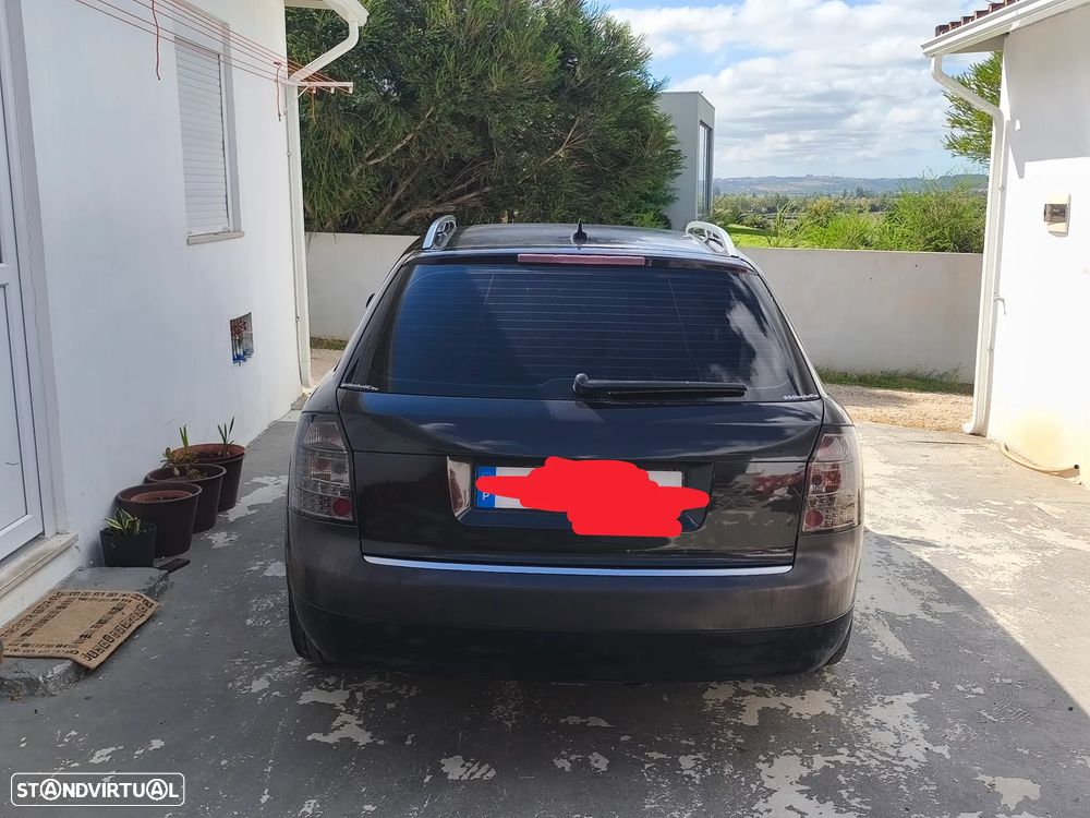 Audi A4 Avant 1.9 TDI quattro - 2