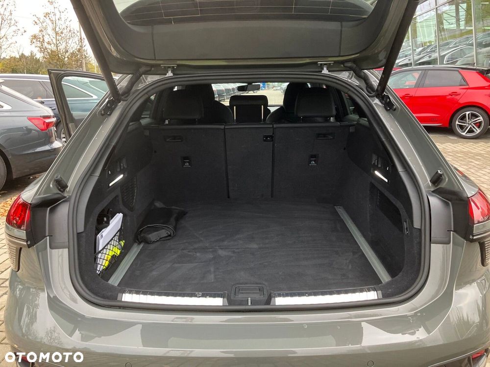 Audi A6 Avant - 16