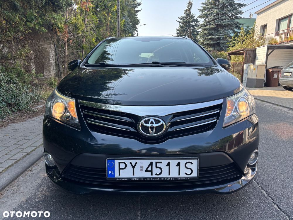 Toyota Avensis 2.0 D-4D Comfort - 2
