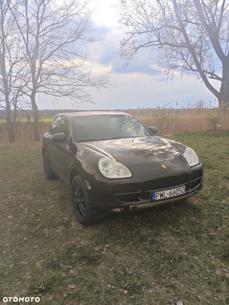 Porsche Cayenne - 6