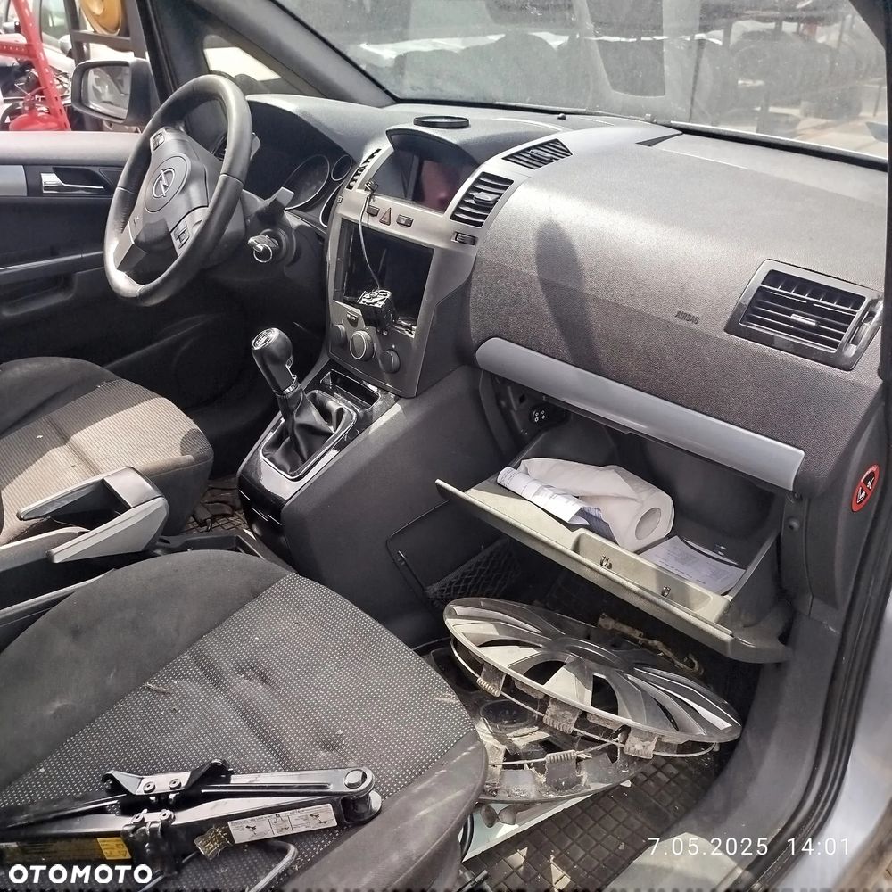 Opel Zafira B na części - 5
