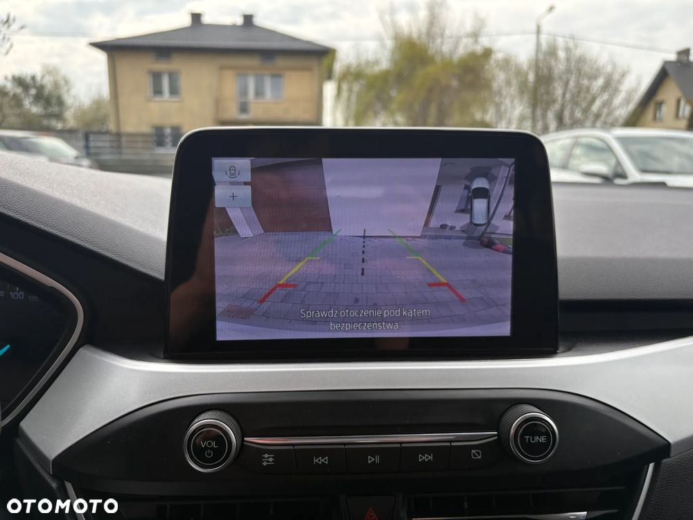 Ford Focus 1.5 EcoBlue SCR Connected - 15