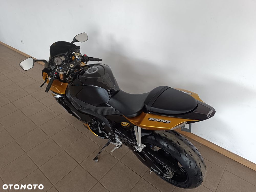 Suzuki GSX-R - 12
