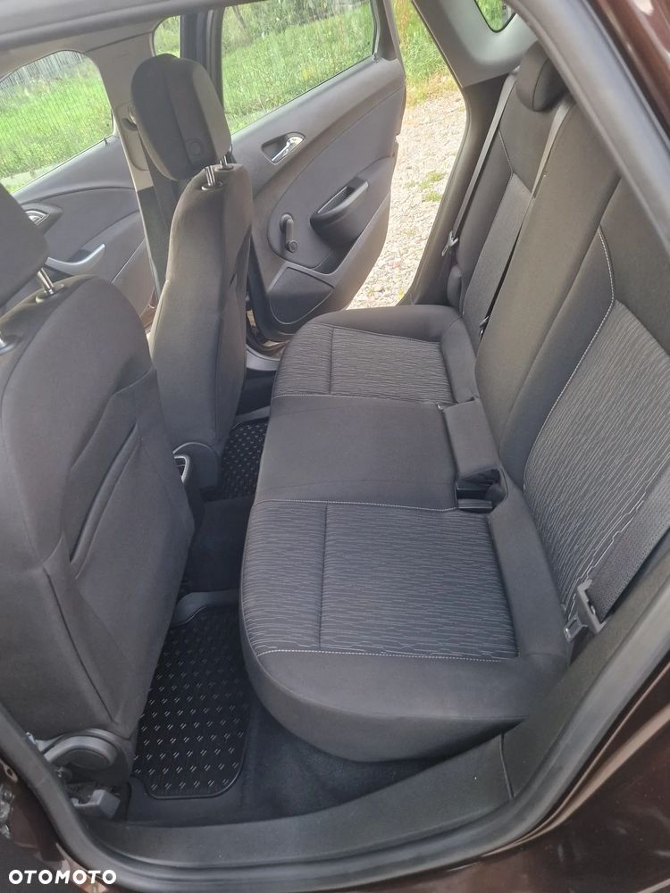 Opel Astra 1.6 Active - 26
