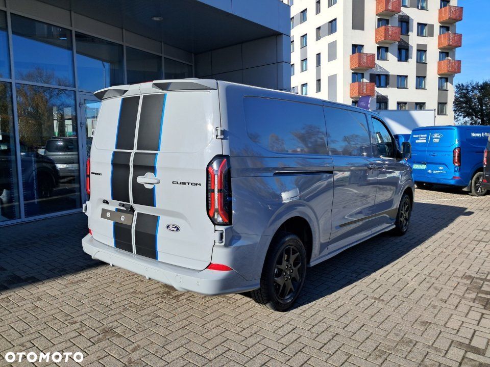 Ford Transit Custom - 7