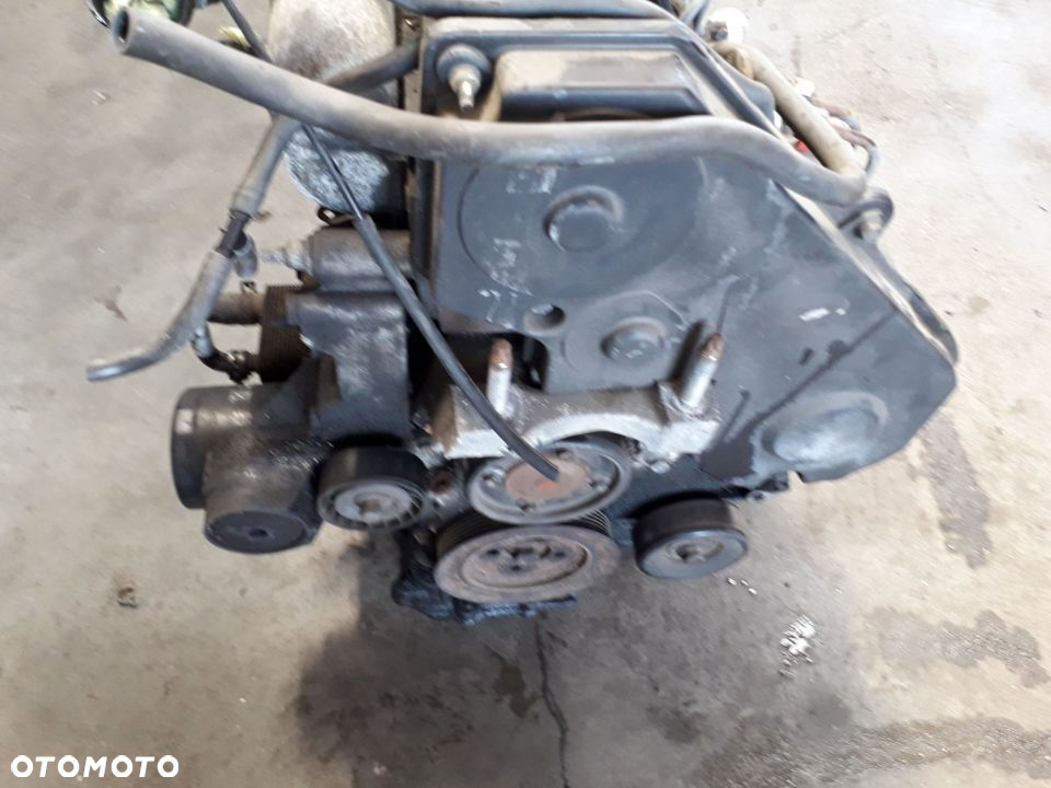FORD FOCUS MK1 01R 1.8 TDDI SILNIK BEZ OSPRZĘTU C9DB - 5