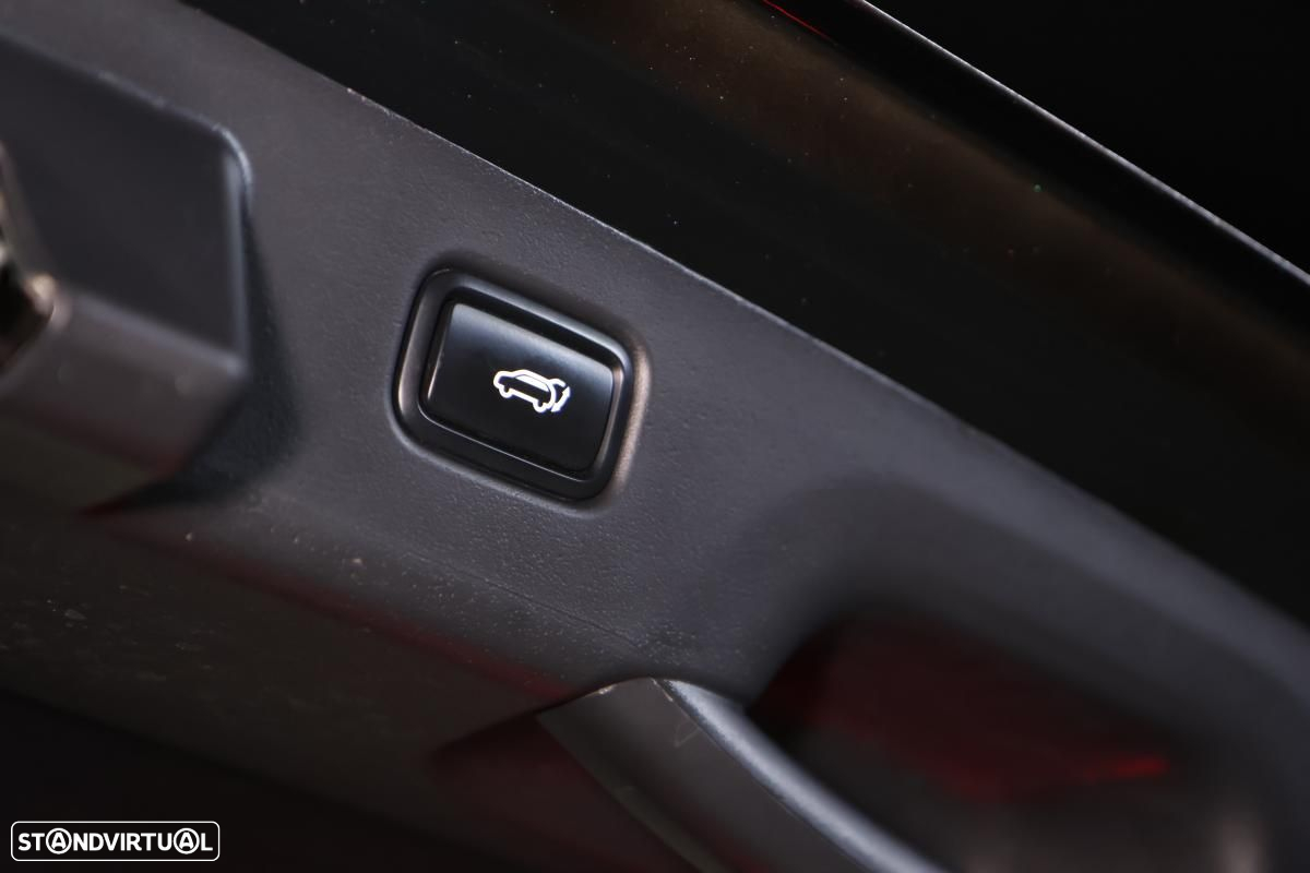 Kia Niro EV 64kWh Drive - 48