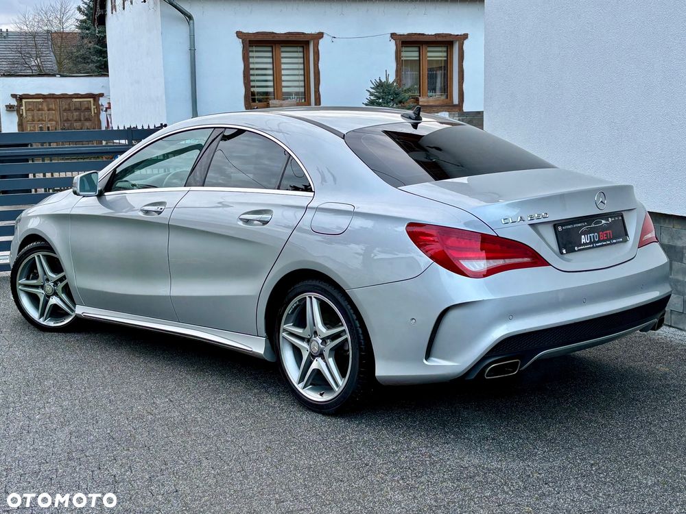 Mercedes-Benz CLA 250 7G-DCT AMG Line - 7
