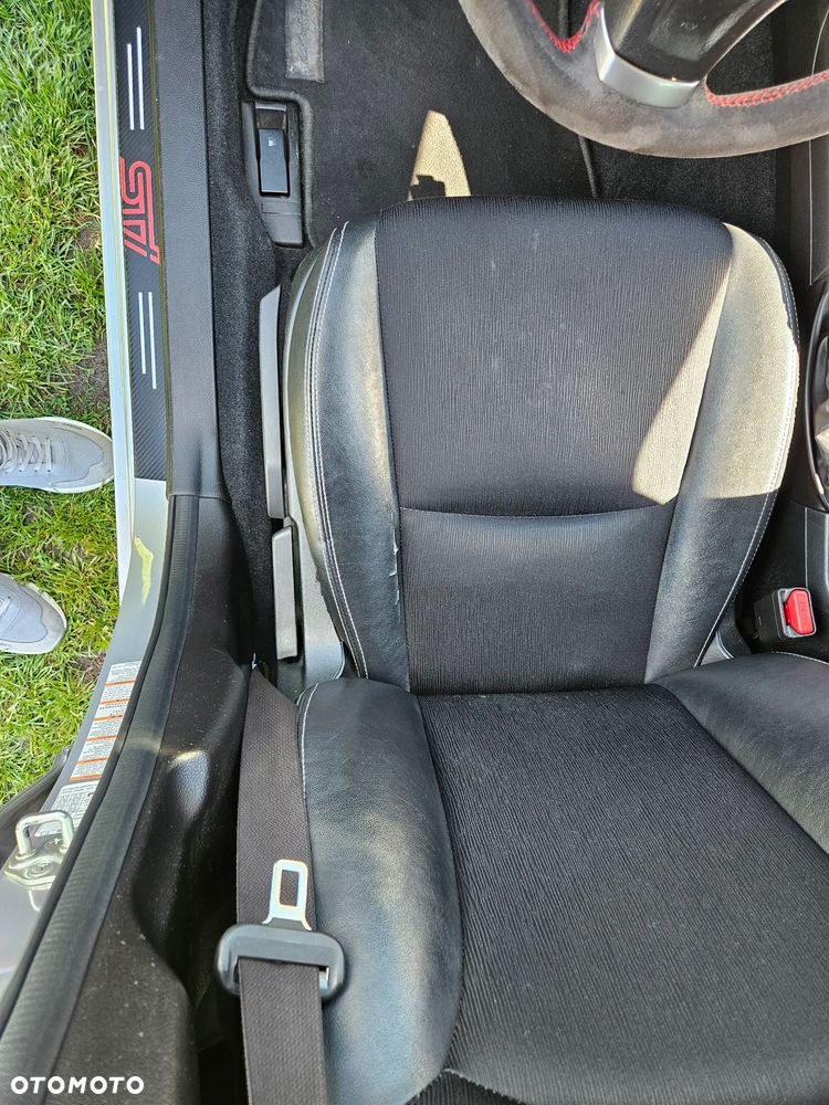 Subaru Impreza 1.6i Lineartronic Active - 27