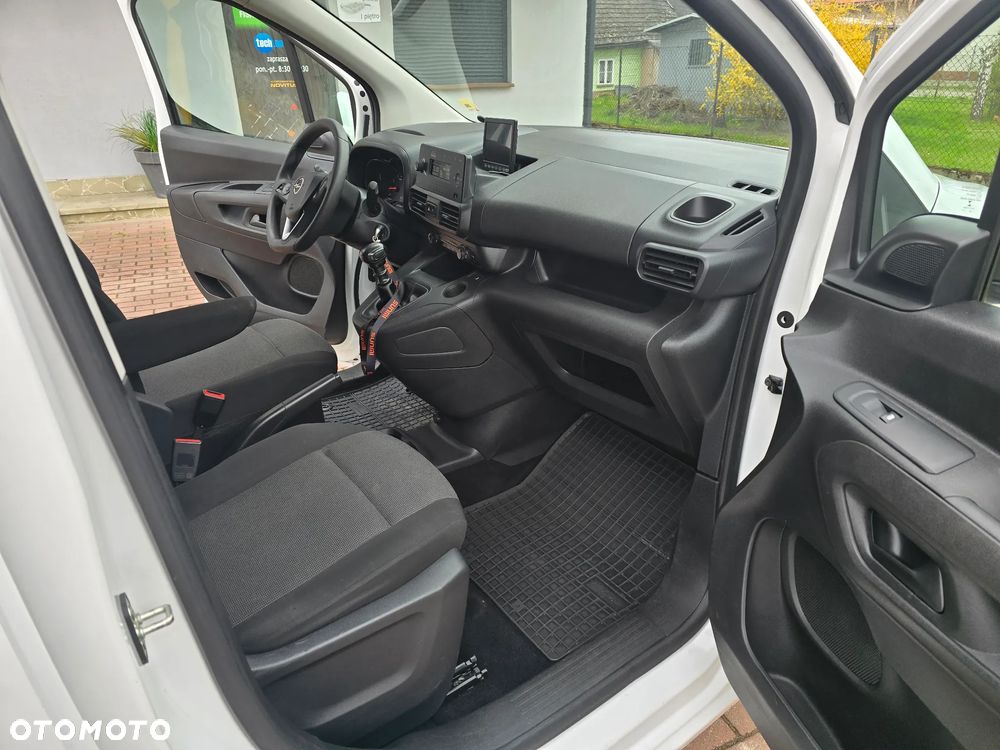 Opel Combo - 33