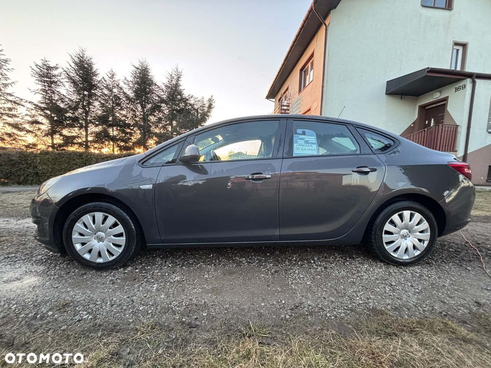 Opel Astra 1.6 Active - 16