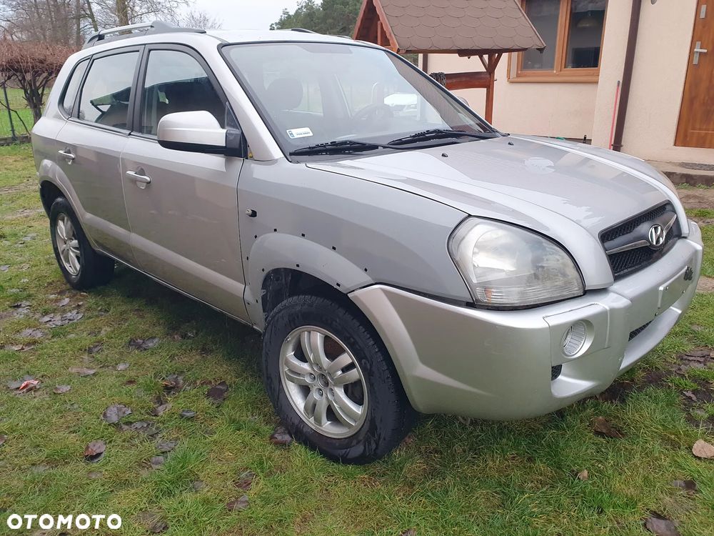 Hyundai Tucson 2.0 2WD GLS - 2