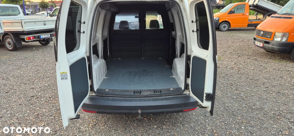 Volkswagen Caddy Maxi - 11