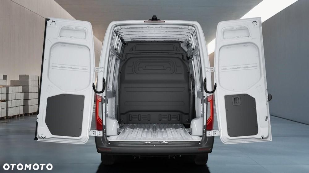 Mercedes-Benz Sprinter - 3
