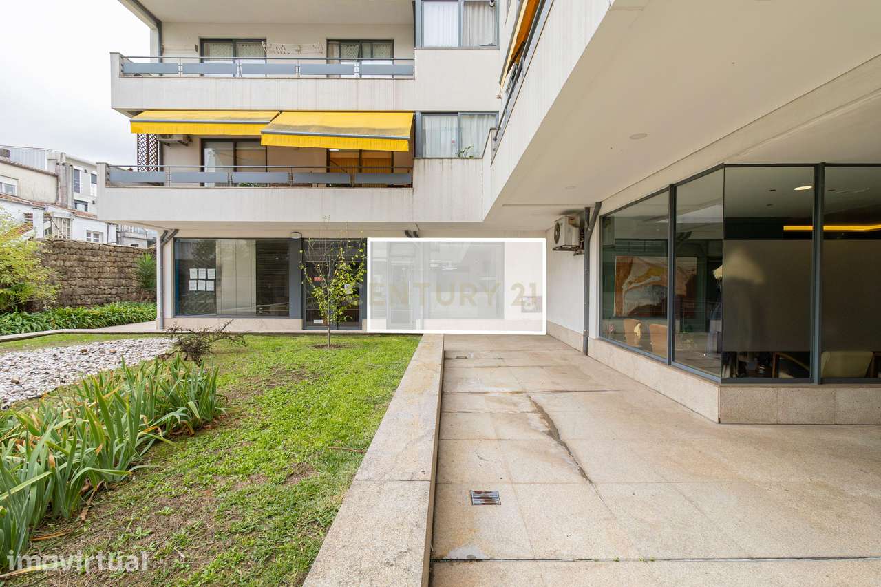 Espaço comercial para arrendamento no Centro de Braga | Oportunidade - Grande imagem: 3/22