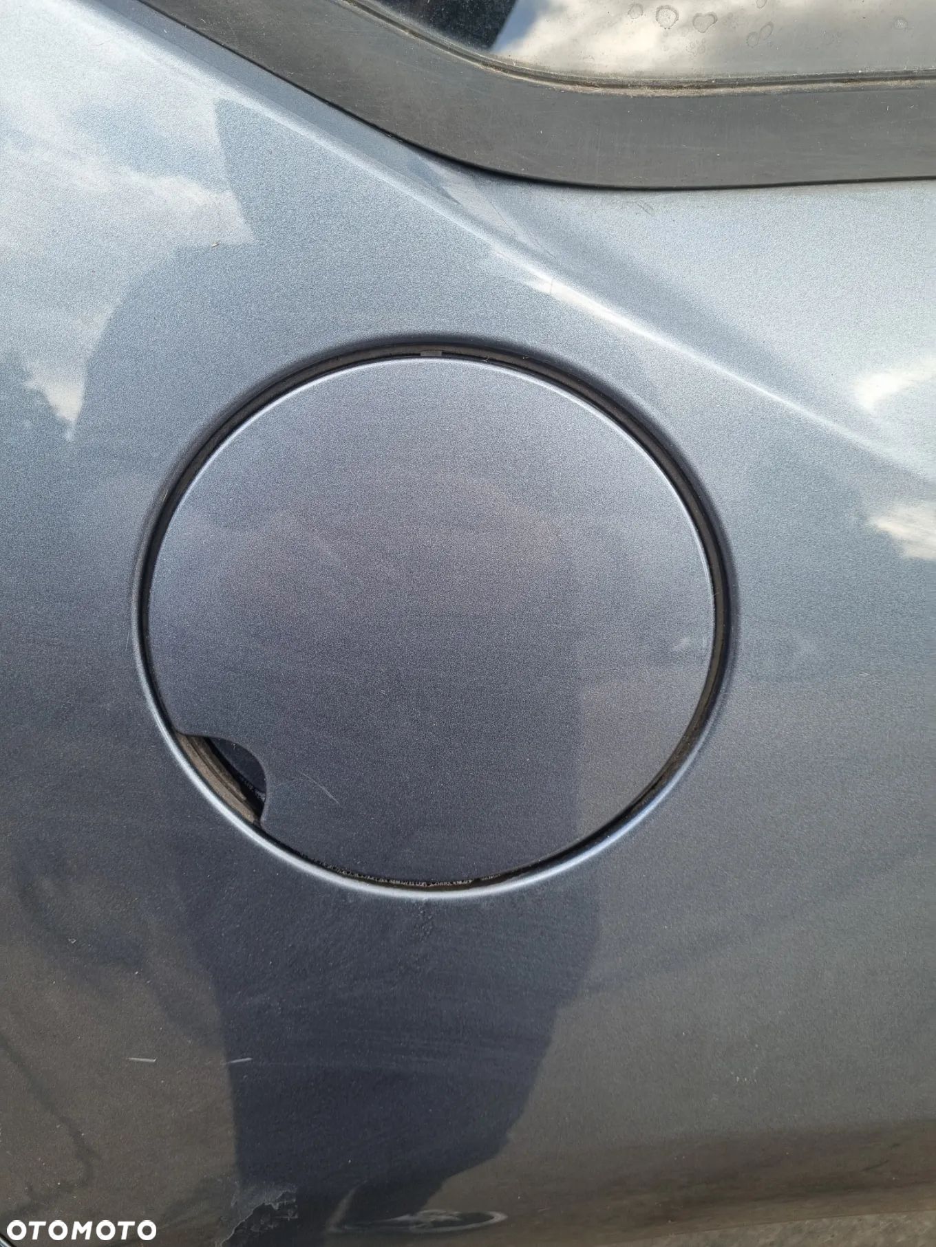 CITROEN C4 I 04-08 2005 r. 5D HB EZW klapka wlewu paliwa * - 1
