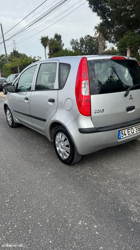 Mitsubishi Colt 1.1 Base - 2