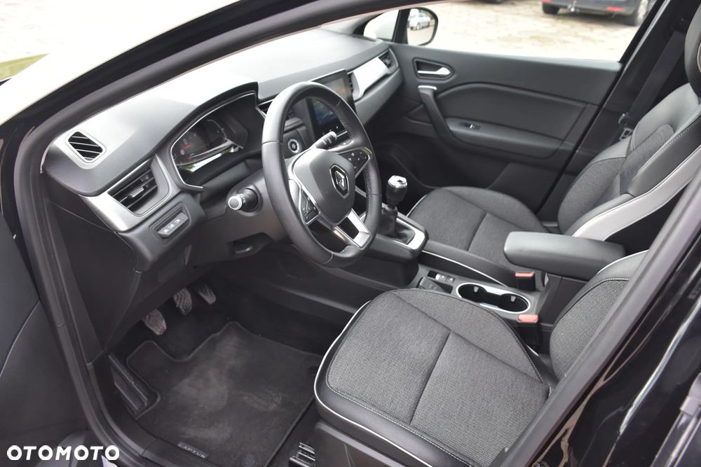 Renault Captur TCe Mild Hybrid 140 GPF EVOLUTION - 12