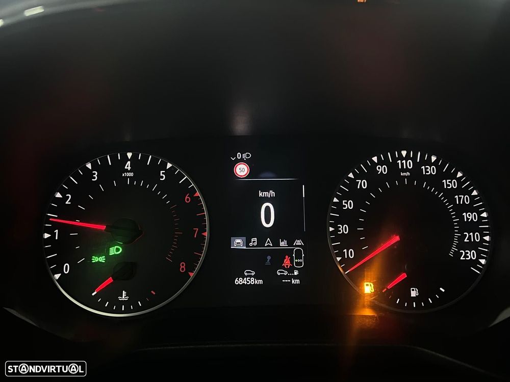 Renault Clio 1.0 TCe Limited - 18