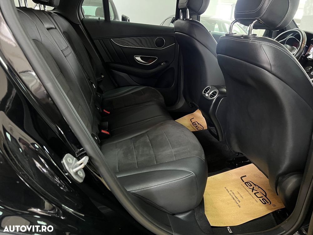 Mercedes-Benz GLC 250 d 4MATIC 9G-TRONIC AMG Line - 15