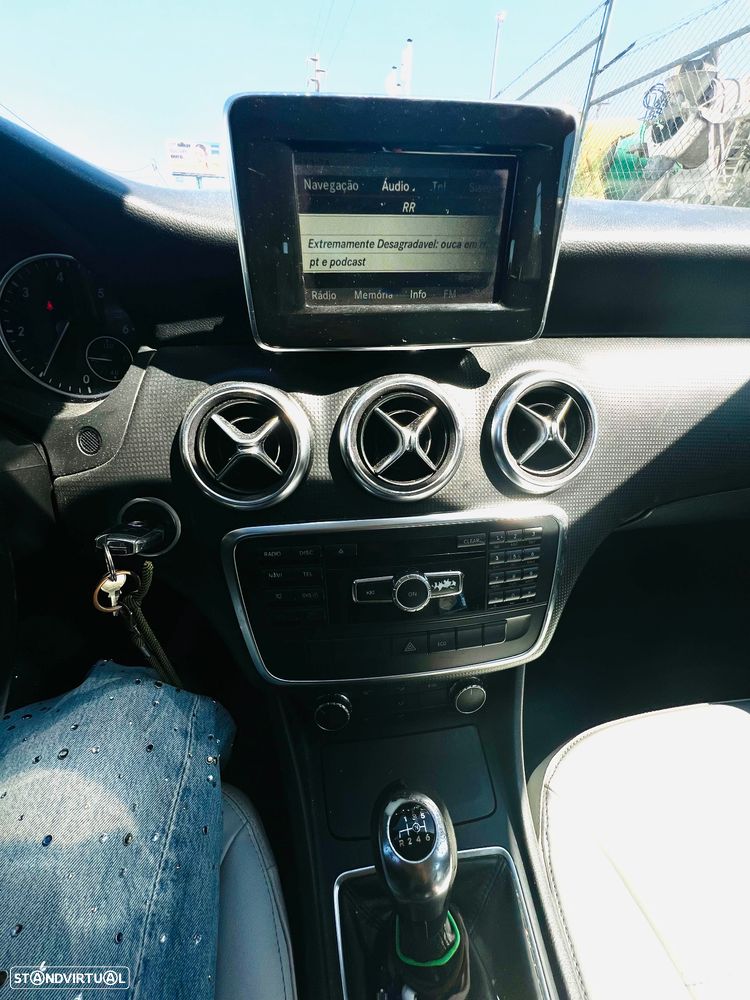 Mercedes-Benz A 180 d - 11