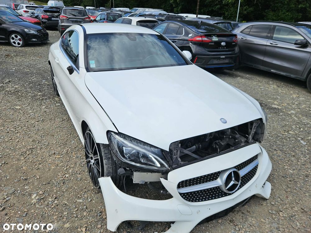 Mercedes-Benz Klasa C 220 d 9G-TRONIC AMG Line - 25