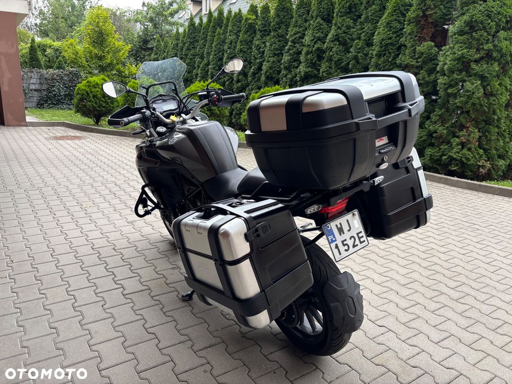 Benelli TRK 502X - 11