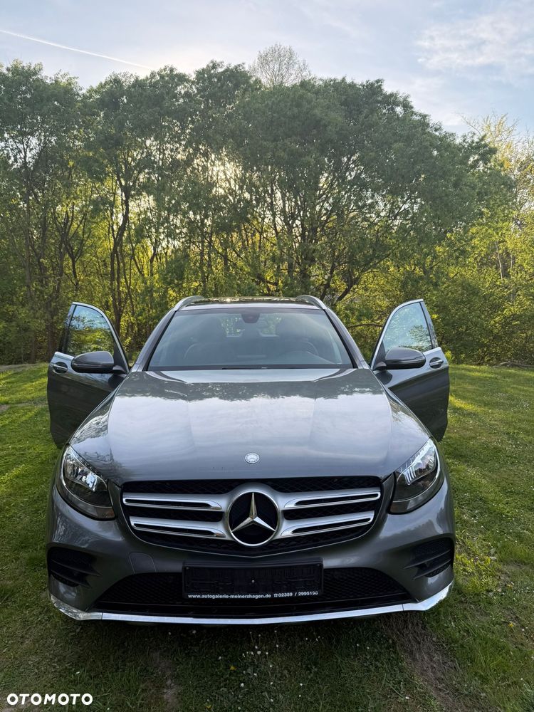 Mercedes-Benz GLC - 1