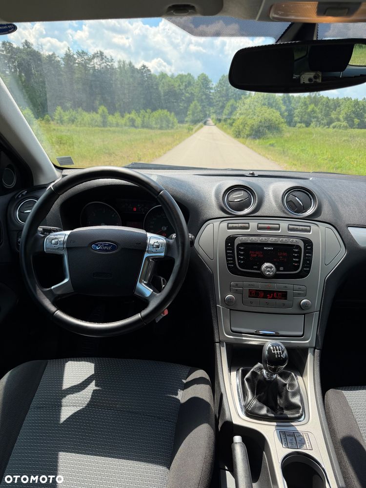Ford Mondeo 2.0 TDCi Black Magic - 14