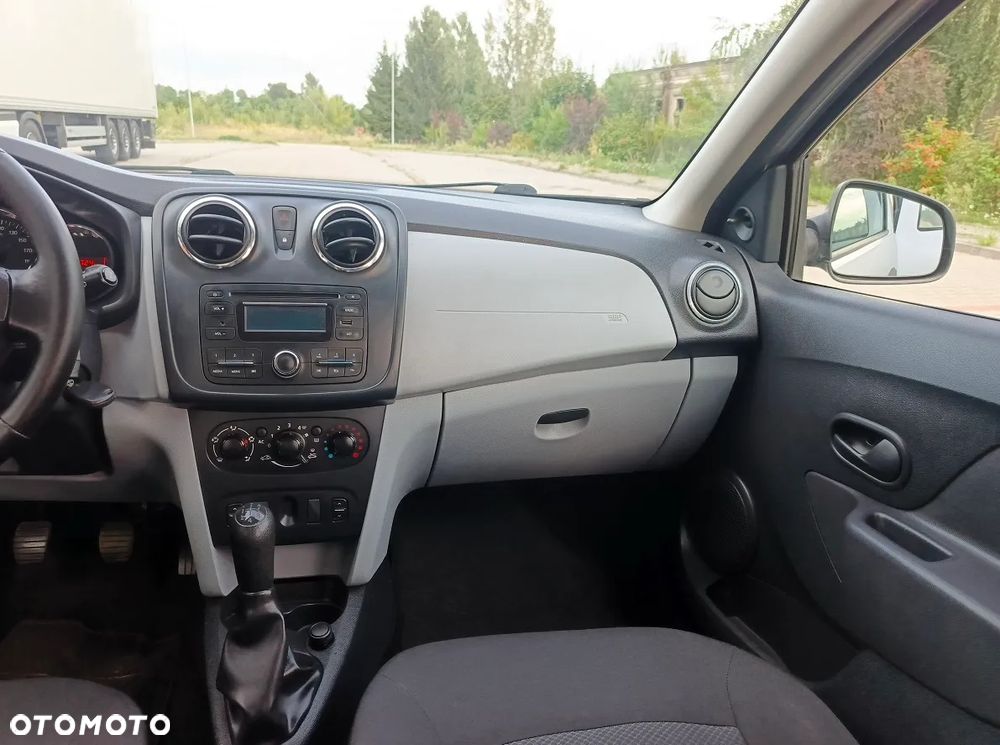 Dacia Sandero 1.2 16V 75 Laureate - 18