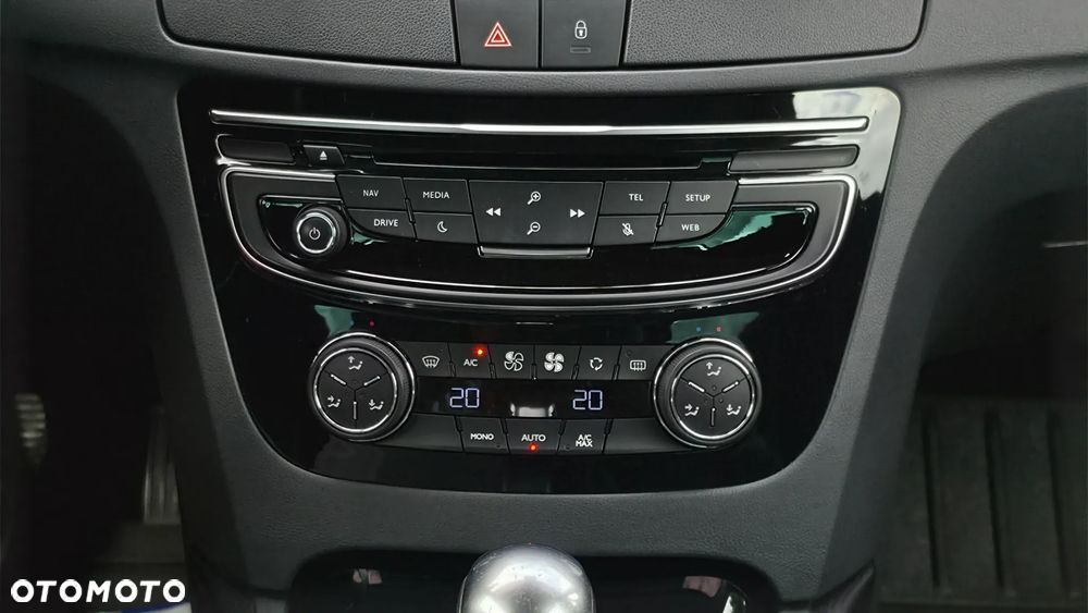 Peugeot 508 2.0 BlueHDi Allure S&S - 31
