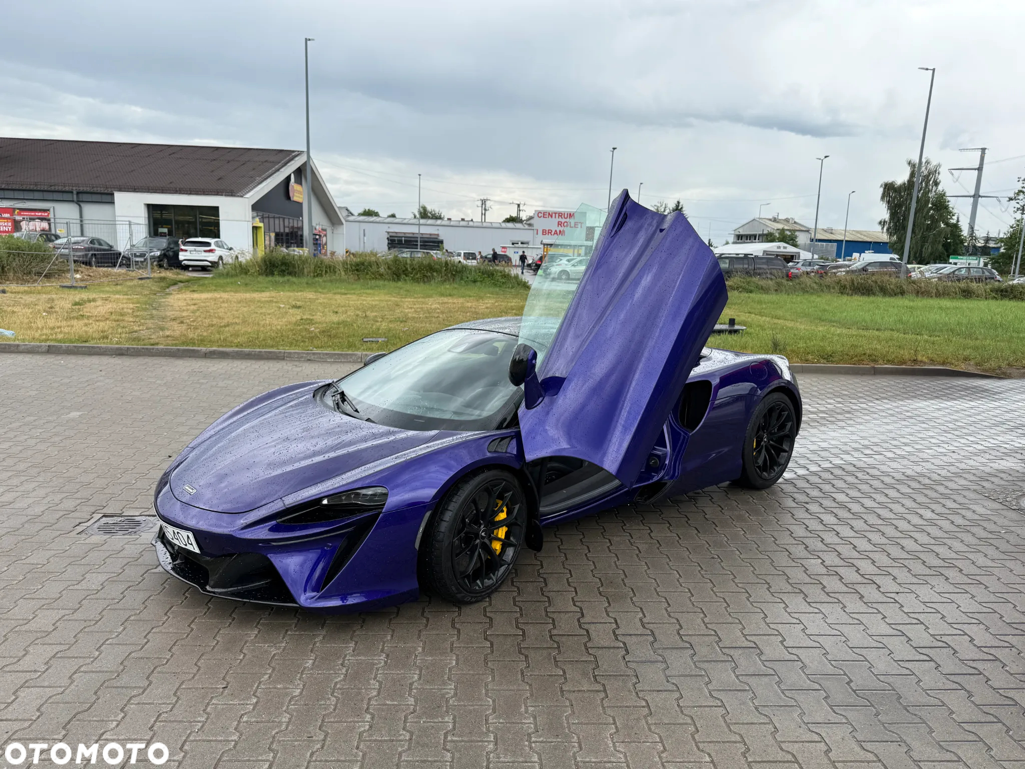 McLaren Artura - 14