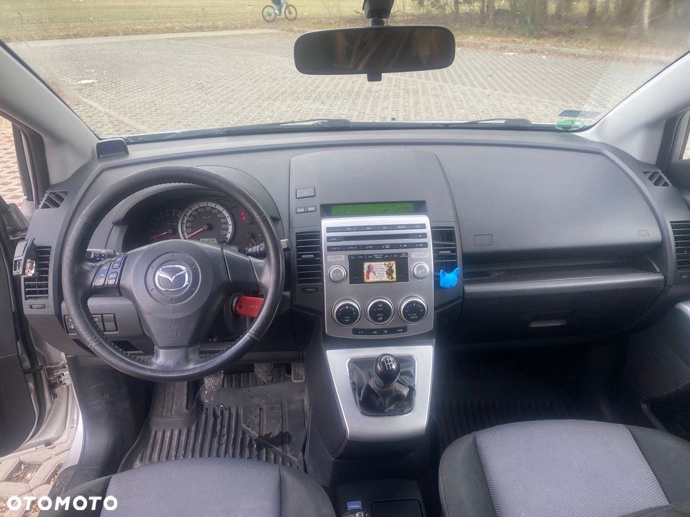 Mazda 5 2.0 Active - 13