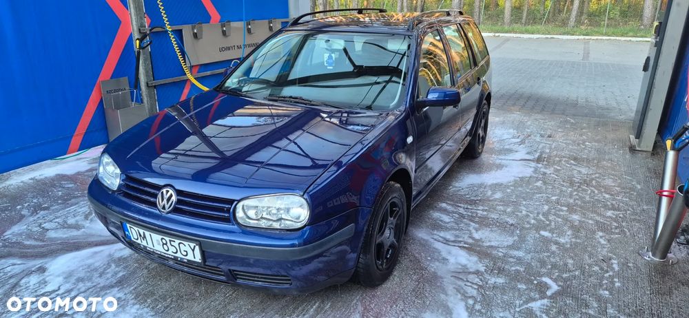 Volkswagen Golf 1.6 - 1