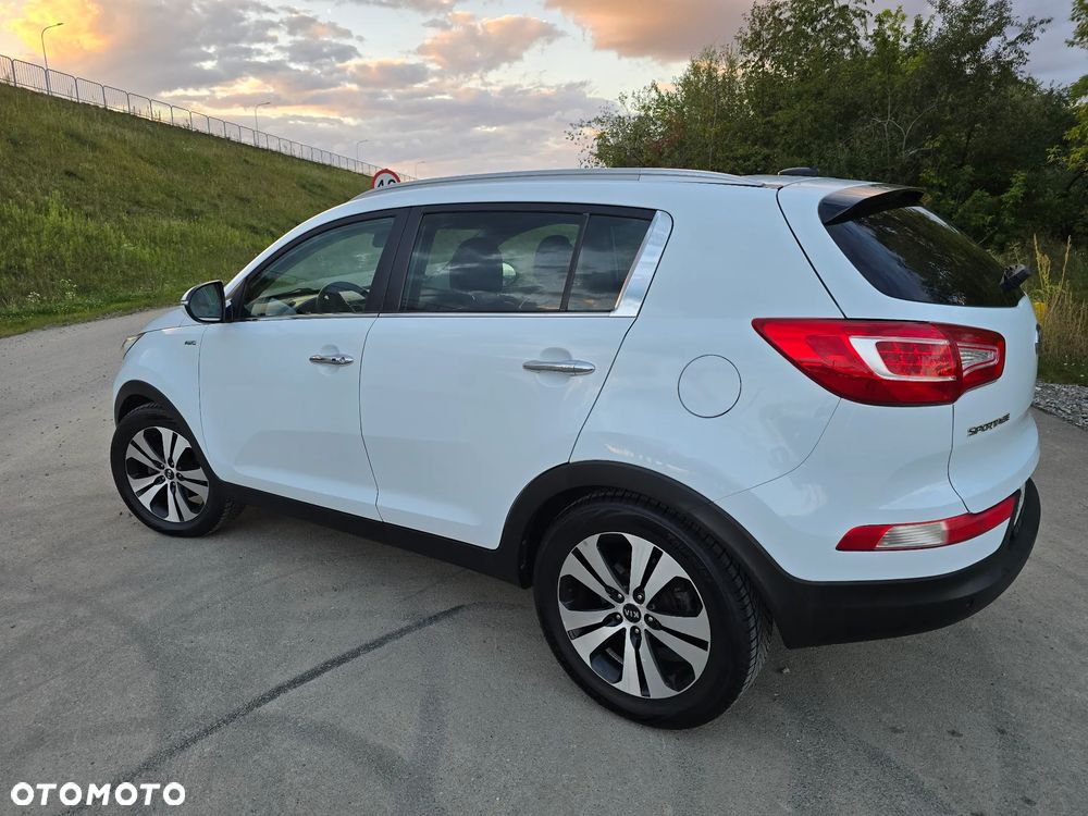 Kia Sportage 2.0 CRDI XL - 26