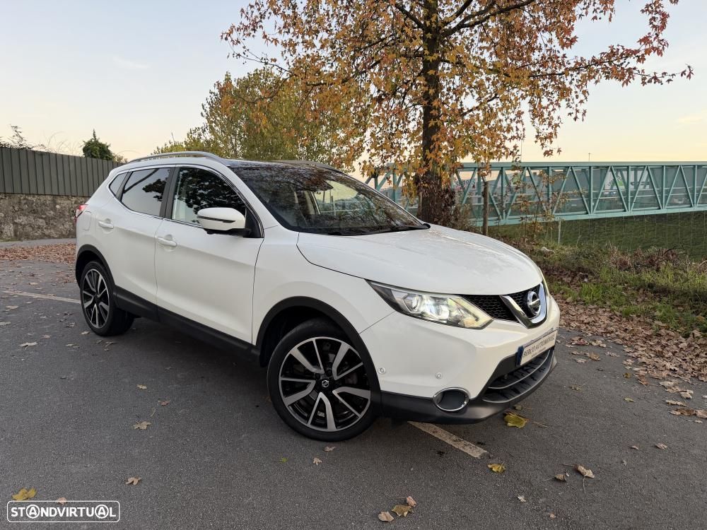 Nissan Qashqai 1.5 dCi Tekna Premium Bose - 1
