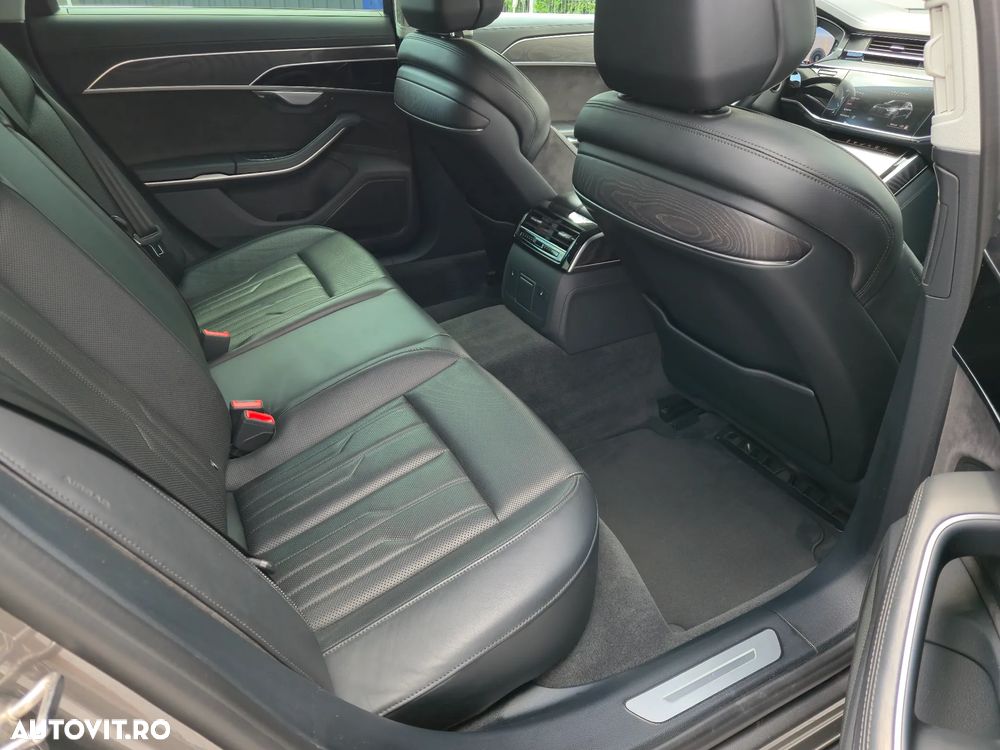 Audi A8 50 TDI quattro Tiptronic - 32