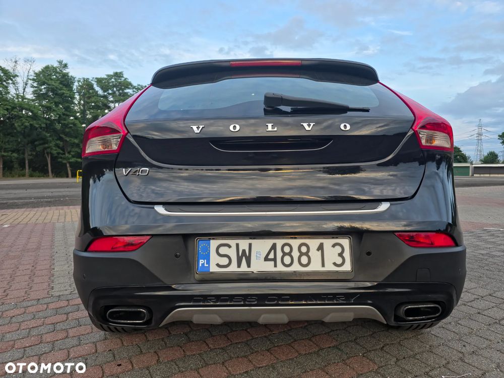 Volvo V40 D2 Momentum - 3