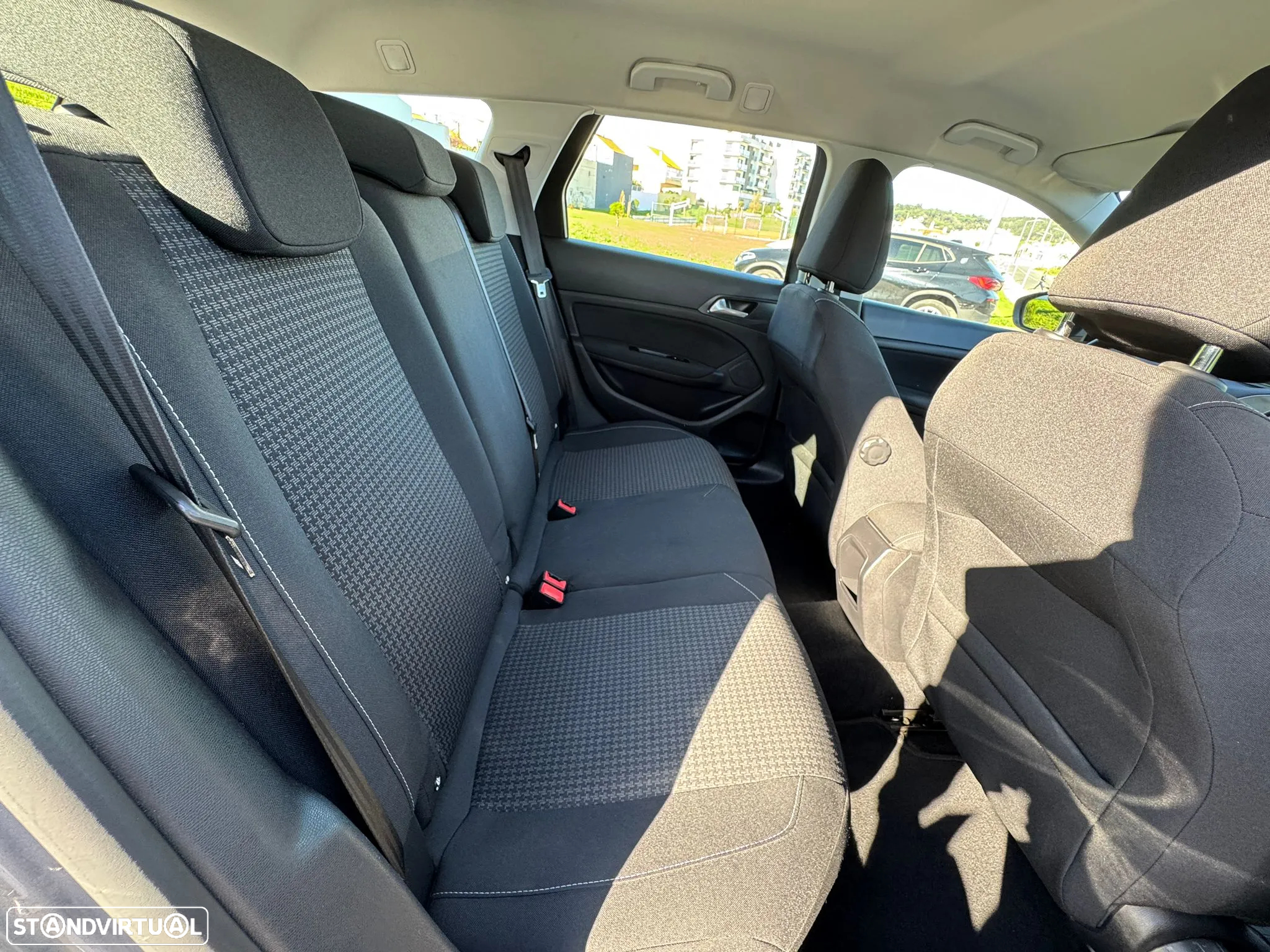 Peugeot 308 1.5 BlueHDi Active - 22