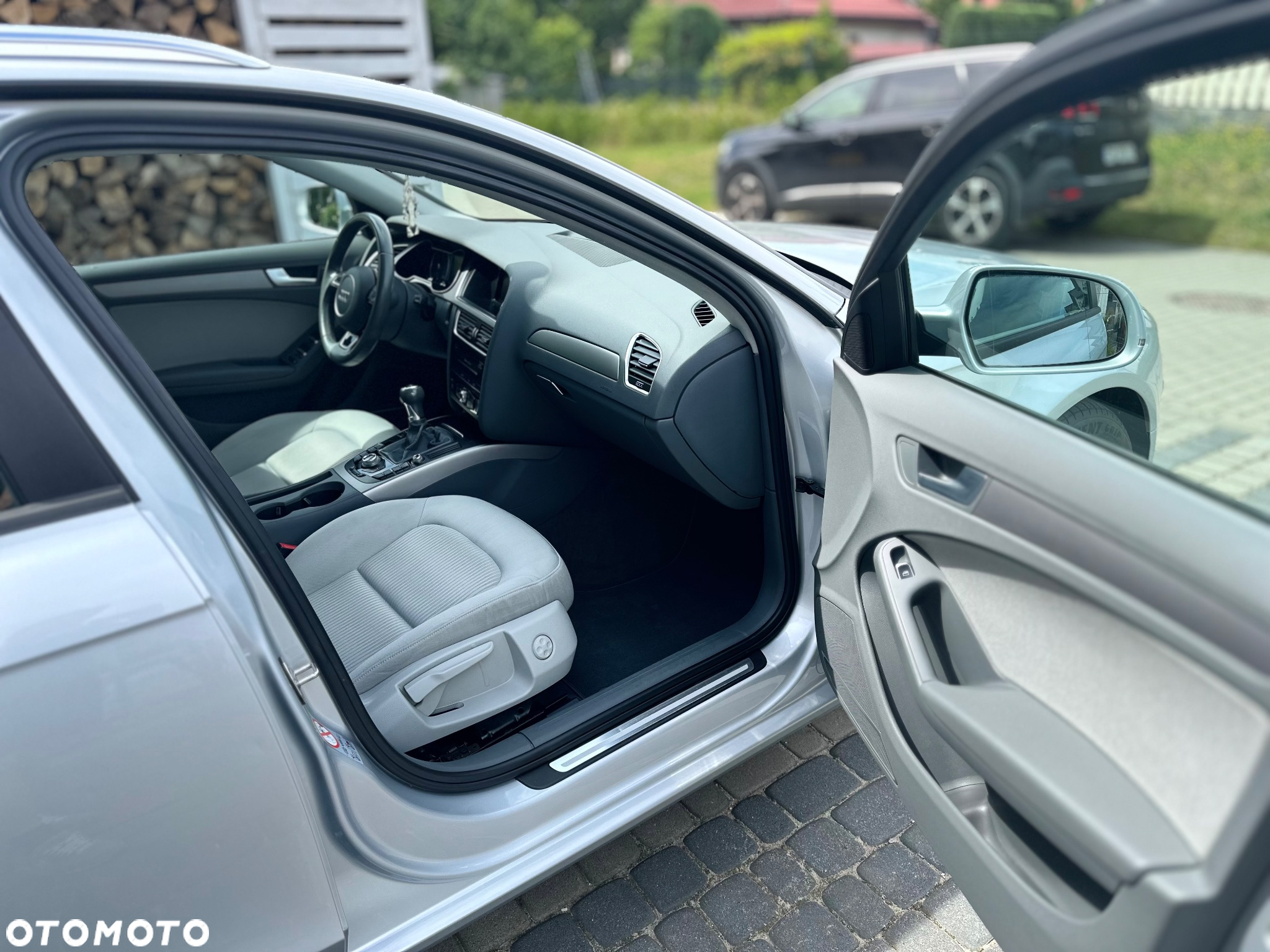 Audi A4 Avant - 16