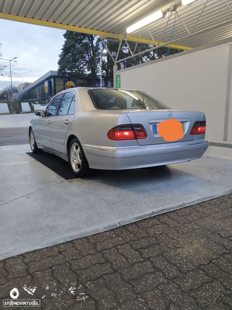 Mercedes-Benz E 200 Kompressor Classic - 6