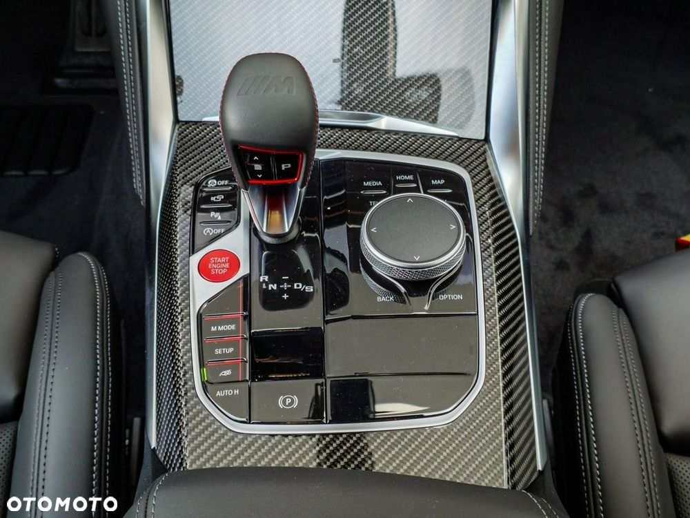 BMW M3 Competition M xDrive - 21