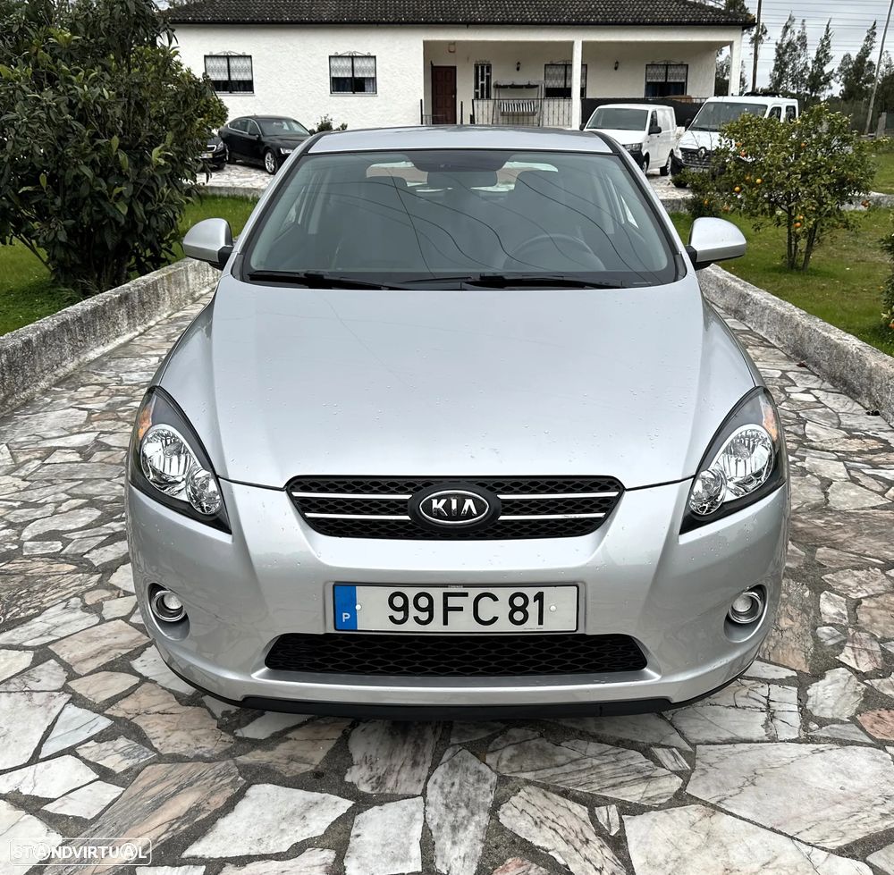 Kia Ceed S Coupé 1.6 CRDi TX - 3