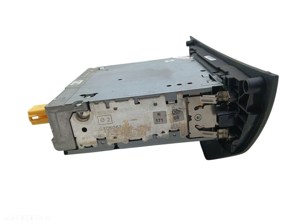 RADIO CABASSE Z KODEM RENAULT LAGUNA III 3 281150005R - 4