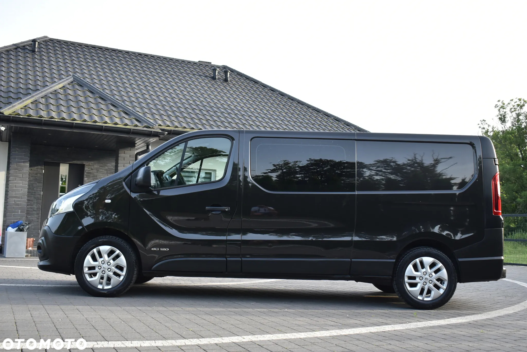 Renault Trafic 1.6 dCi 120 Grand Combi Expression - 4