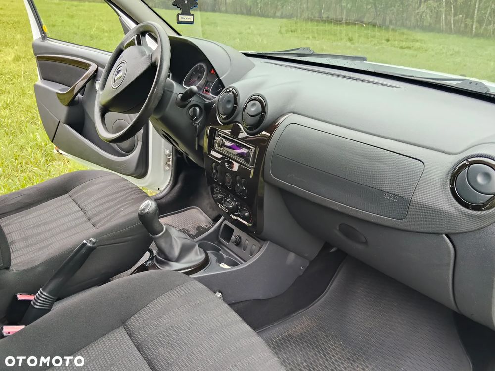 Dacia Duster 1.6 Ambiance - 8